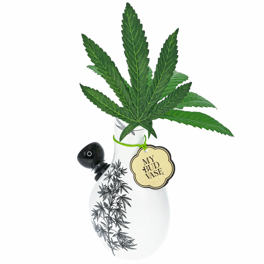 Product image 5.5" Love Bud Ceramic Water Pipe 1